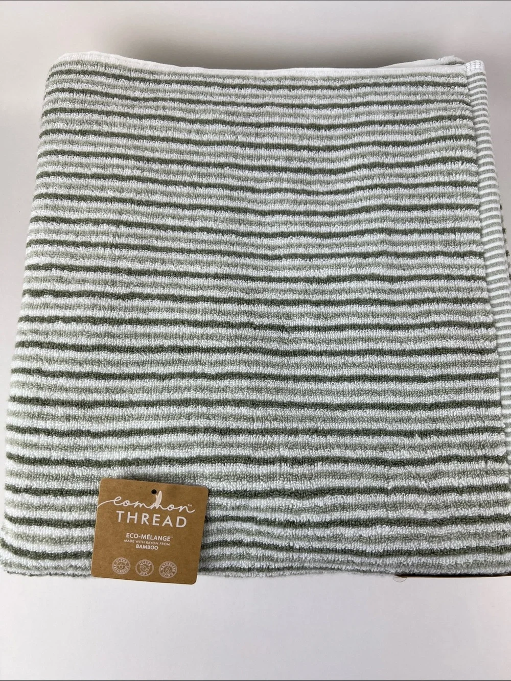 Common Thread Bamboo Bath Towels Eco-Melange Green White Stripe 2 Pc NEW